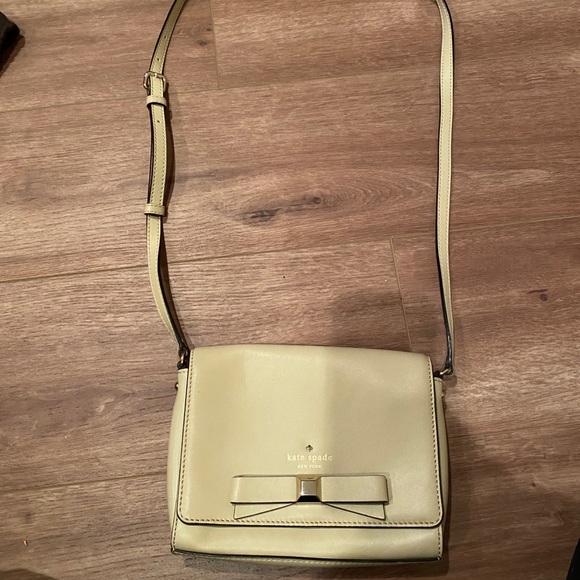 Kate Spade Crossbody Bag - Smooth Bow - Gold - Picture 4 of 11